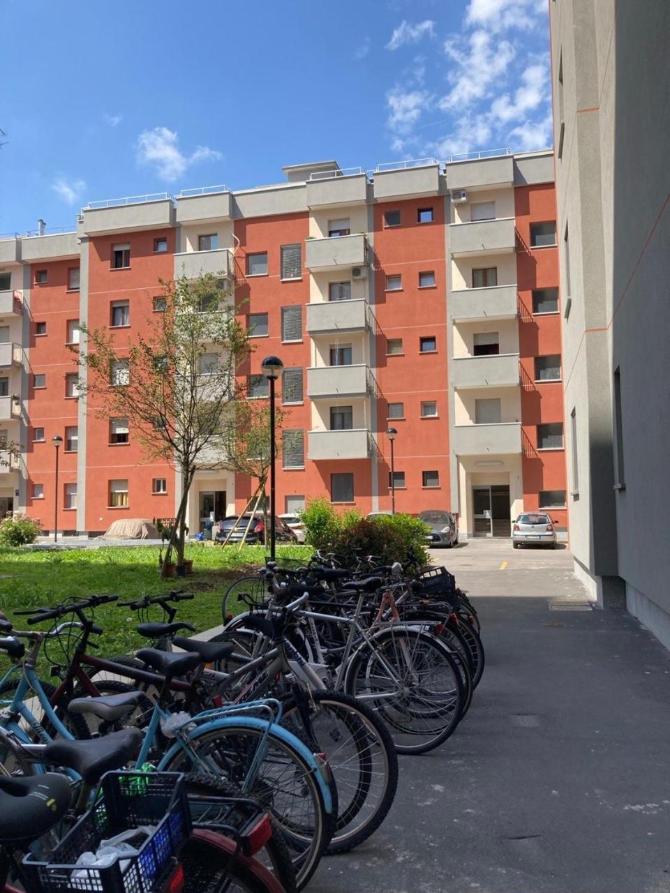 Future Apartments Bisceglie Milão Exterior foto